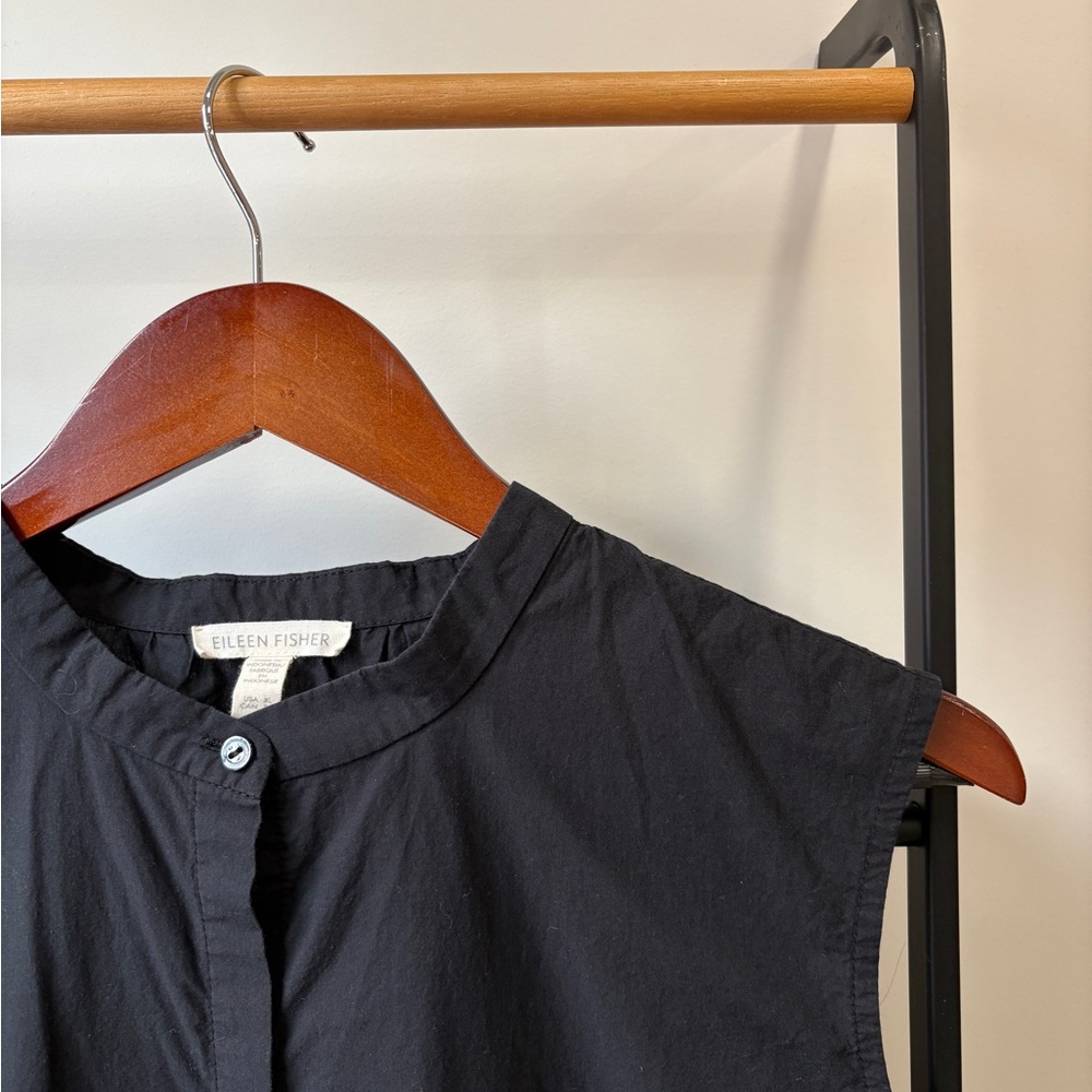 Eileen Fisher Black Sleeveless Top Size XL